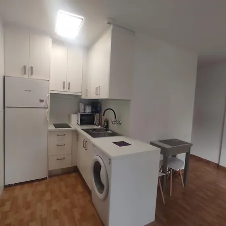 - Gt Near Yumbo Плайя-дель-Інглес