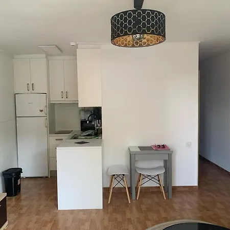 - Gt Near Yumbo Плайя-дель-Інглес